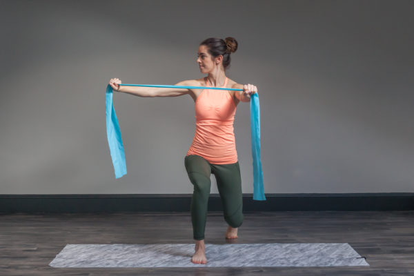 LUNGE WITH TWIST